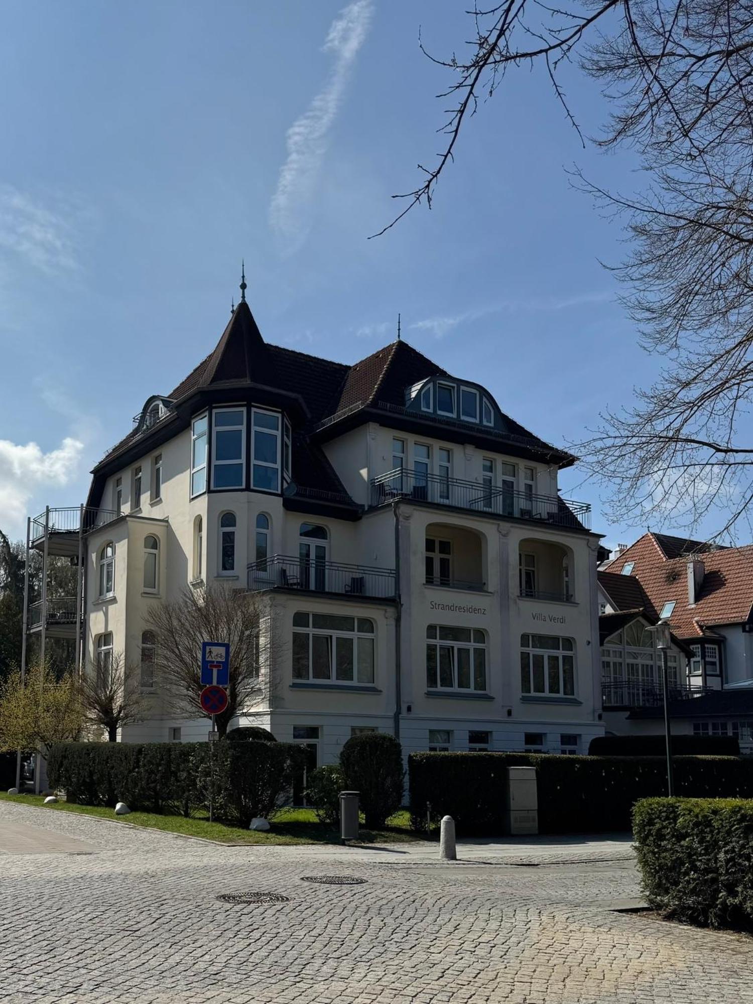 Strandresidenz Villa Verdi Кюлунгсборн Экстерьер фото